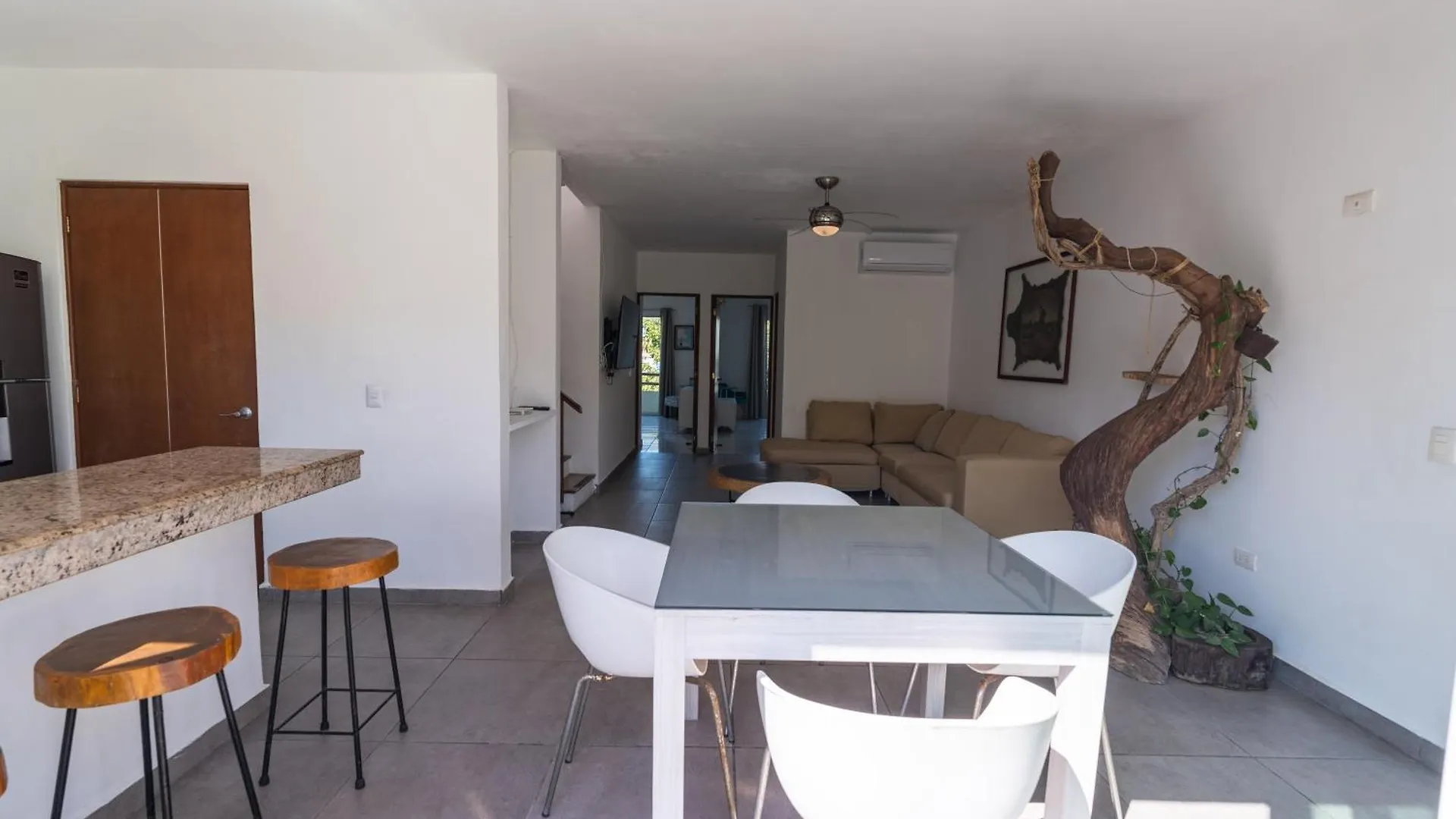 Margaritas Condos In Downtown Of Playa Playa del Carmen Apartment