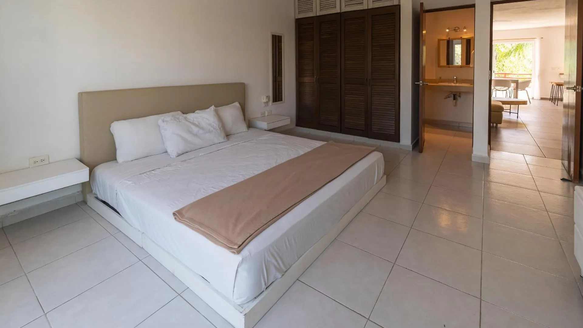 Margaritas Condos In Downtown Of Playa Playa del Carmen